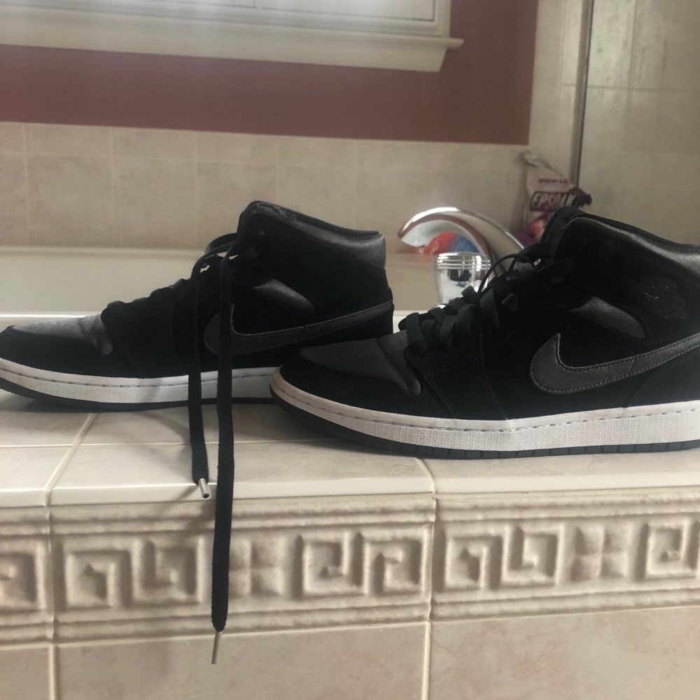 Nike AIr Jordan 1 - mens size 10